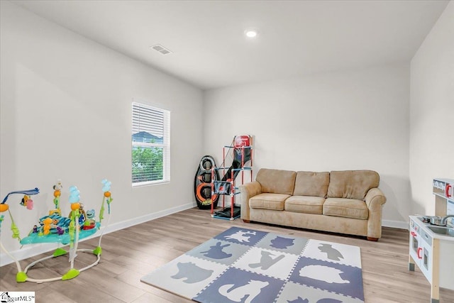 204 Hazelcroft Dr, Fountain Inn, SC 29644 - playroom featuring light wood-type flooring, baseboards, and recessed lighting