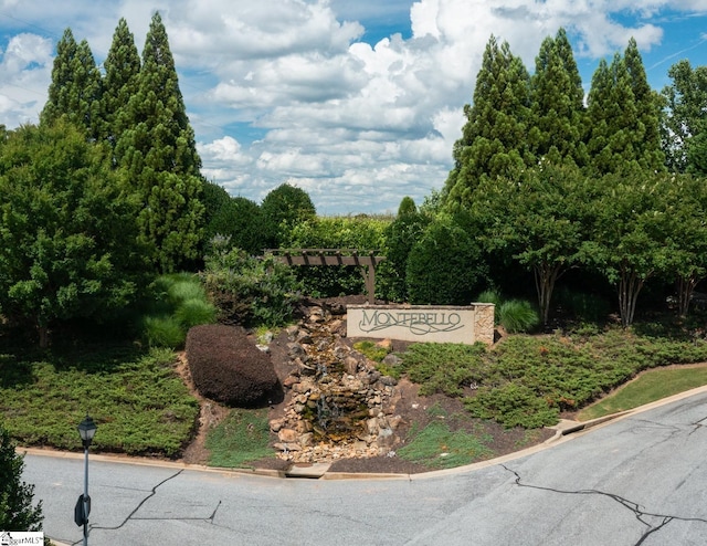 7 Collina Ct, Greenville, SC 29609 - view of community sign