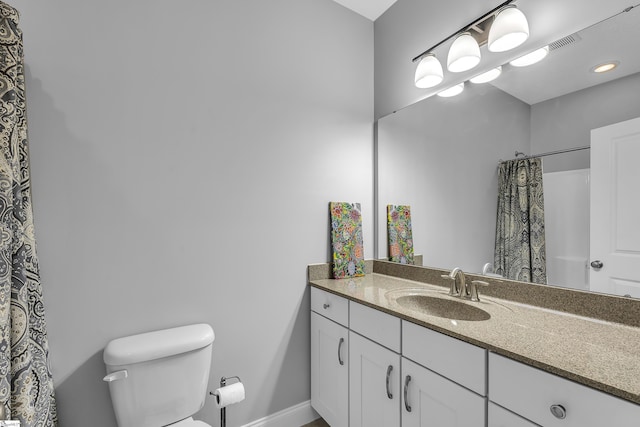 302 Owasso Dr, Greenville, SC 29615 - bathroom featuring toilet, vanity, a shower with shower curtain, and baseboards