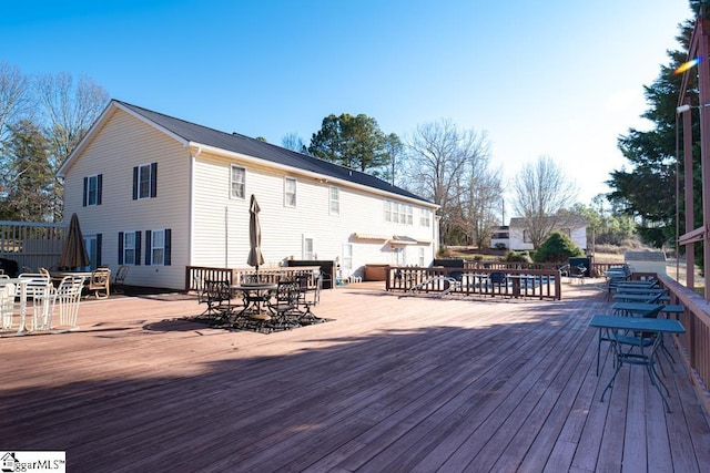 521 N Calhoun Shores Pkwy, Calhoun Falls, SC 29628 - deck with outdoor dining area