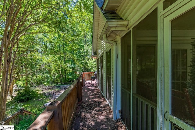818 S Almond Dr, Simpsonville, SC 29681 - view of side of property