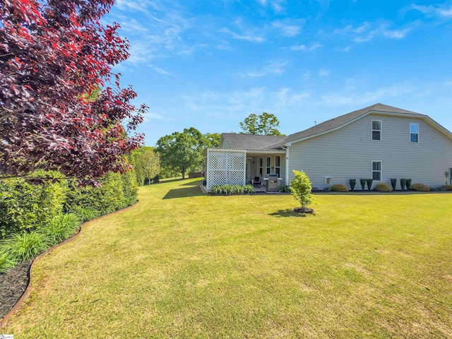 708 Emerald Hill Ct, Simpsonville, SC 29681 - view of grassy yard