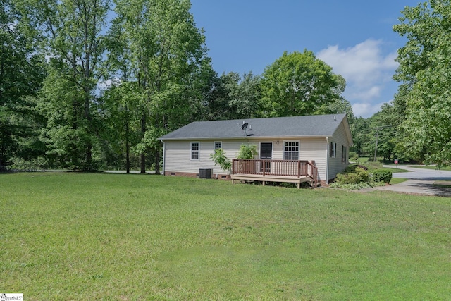 474 Lindsey Lake Rd, Travelers Rest, SC 29690 - back of house with central air condition unit, a deck, crawl space, and a yard