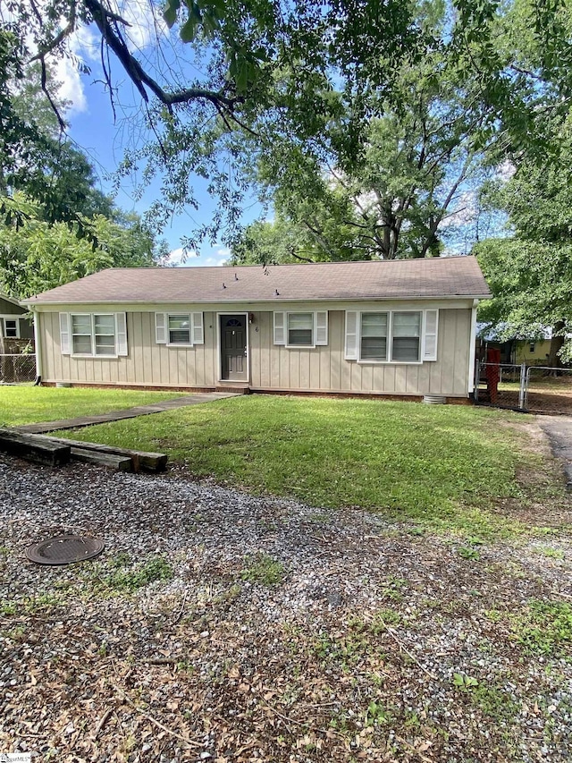 6 Powell Cir, Inman, SC 29349 - single story home with board and batten siding