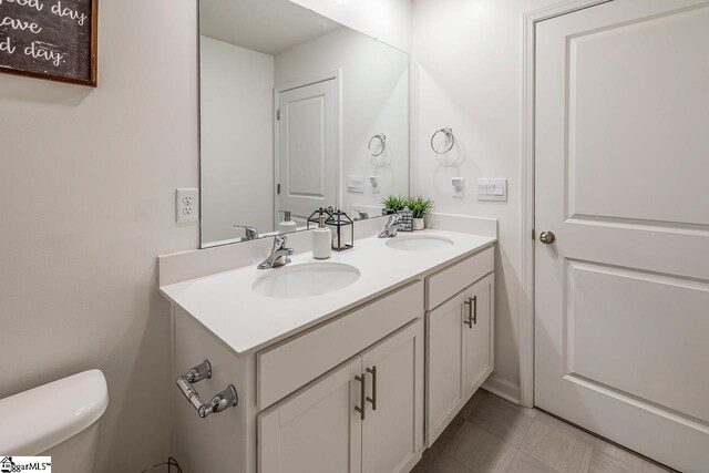 115 Slateford Cir, Piedmont, SC 29673 - bathroom featuring toilet and double vanity