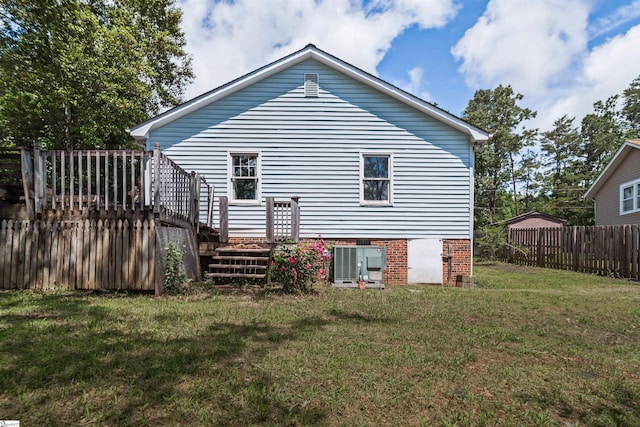 32 Circleview Dr, Taylors, SC 29687 - back of house with central air condition unit and a deck