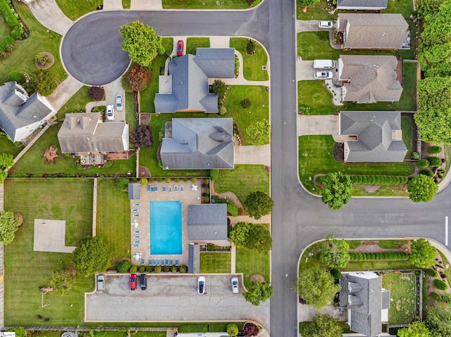 413 Rambling Rose Way, Moore, SC 29369 - aerial view of property and surrounding area with a pool area and nearby suburban area