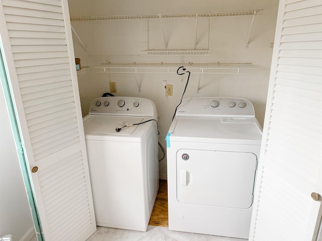8 Charing Cross Rd, Taylors, SC 29687 - washroom with independent washer and dryer
