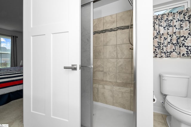 203 Bending Branch Rd, Greenville, SC 29605 - full bathroom featuring a shower stall, toilet, and ensuite bathroom