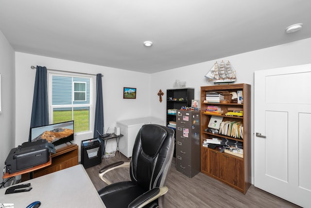 203 Bending Branch Rd, Greenville, SC 29605 - office area featuring wood finished floors