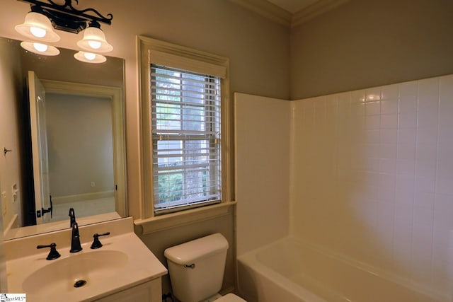 128 Palm Springs Way, Simpsonville, SC 29681 - full bath with healthy amount of natural light, ornamental molding, toilet, vanity, and shower / tub combination