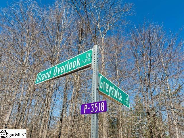 000 Grand Overlook Dr, Seneca, SC 29678 - exterior view