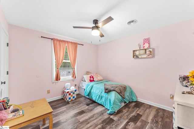 700 Old Green Pond Rd, Anderson, SC 29625 - bedroom featuring wood finished floors, baseboards, and a ceiling fan