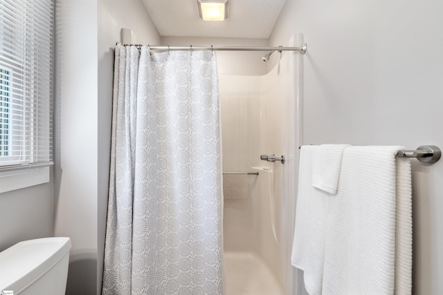 65 Westview Ave, Greenville, SC 29607 - bathroom featuring curtained shower and toilet