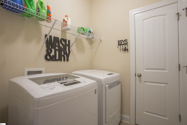 250 Chickadee Trl, Easley, SC 29642 - washroom with washing machine and clothes dryer