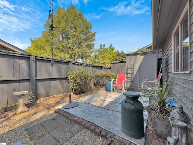 122 Tanager Cir, Greer, SC 29650 - view of patio featuring a fenced backyard