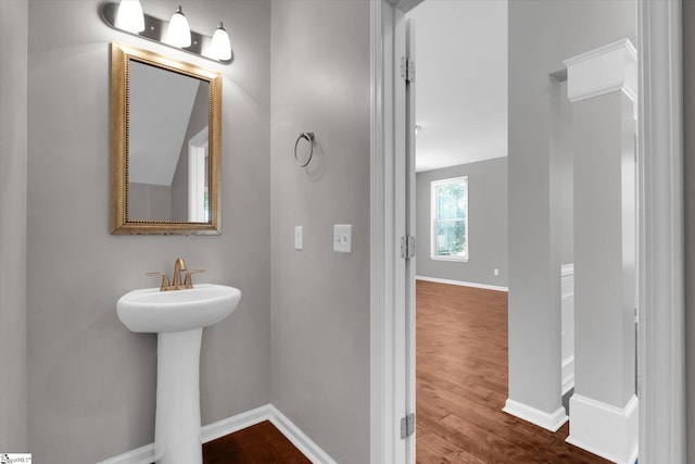 606 N Meadows Ln, Easley, SC 29642 - bathroom featuring wood finished floors, baseboards, and a sink