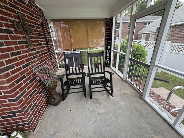 422 E Savannah St, Calhoun Falls, SC 29628 - view of sunroom / solarium