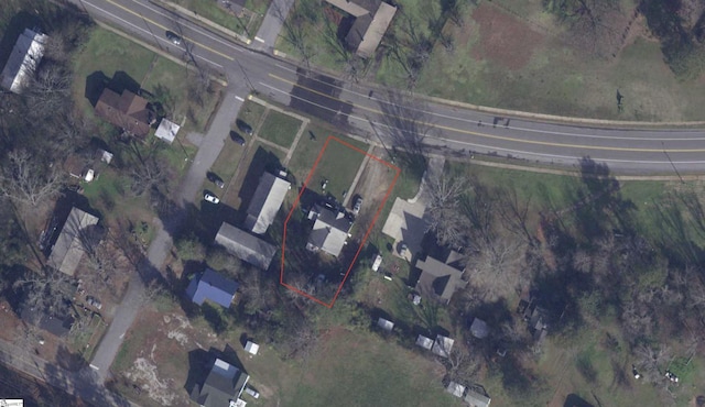 422 E Savannah St, Calhoun Falls, SC 29628 - view of property location with property boundaries highlighted