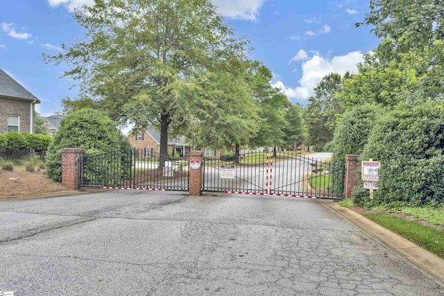 508 Inner Banks Rd, Boiling Springs, SC 29316 - view of gate