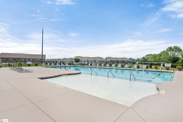 319 Sudduth Farms Dr, Greer, SC 29650 - community pool with a patio area