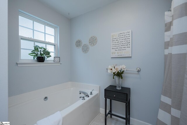 1198 Dalrymple Rd, Anderson, SC 29621 - full bath featuring a bath, baseboards, and a shower with shower curtain