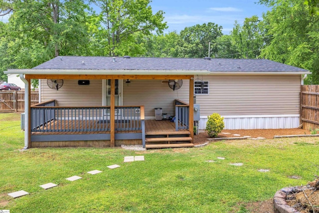 118 Quail Rd, Ninety Six, SC 29666 - back of house featuring a wooden deck