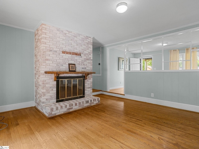 221 N Hill Dr, Boiling Springs, SC 29316 - unfurnished living room featuring wood finished floors, baseboards, and a fireplace