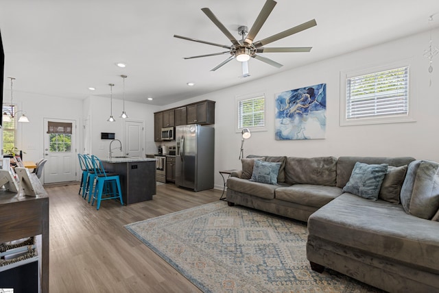 508 W D Ave, Easley, SC 29640 - living area featuring ceiling fan, light wood-type flooring, and recessed lighting