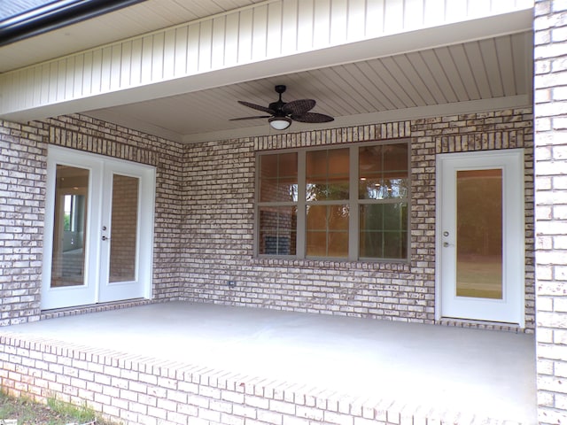 291 Robbins Rd, Chesnee, SC 29323 - view of patio featuring a ceiling fan