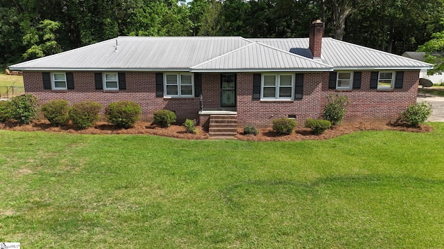 208 Skyland Dr, Clinton, SC 29325 - ranch-style house with a front yard and a chimney