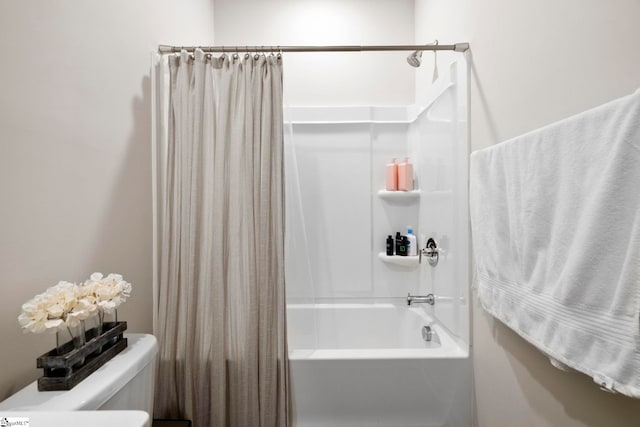 813 Elgon Walk Dr, Fountain Inn, SC 29644 - bathroom featuring shower / bath combination with curtain and toilet