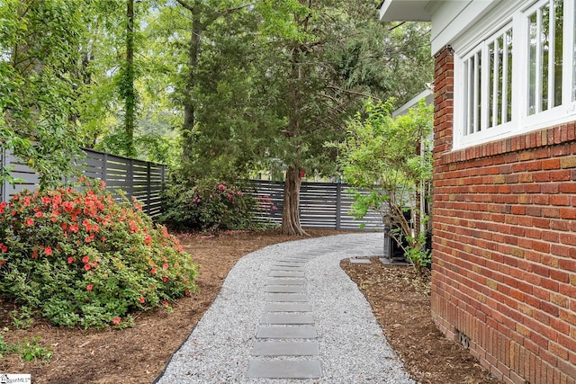 227 S Main St, Anderson, SC 29654 - view of yard