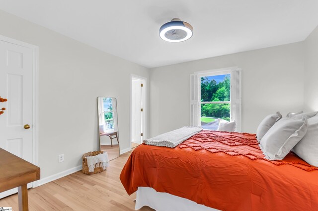 116 Arnold Dr, Anderson, SC 29621 - bedroom featuring light wood-type flooring and baseboards