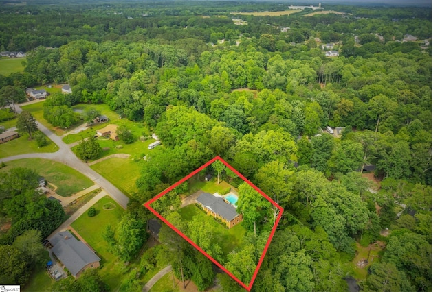 116 Arnold Dr, Anderson, SC 29621 - aerial view of property's location featuring a forest and property parcel outlined