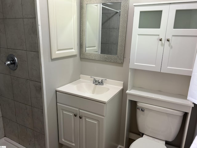 325 Byrnes St, Joanna, SC 29351 - full bath featuring a tile shower, vanity, and toilet