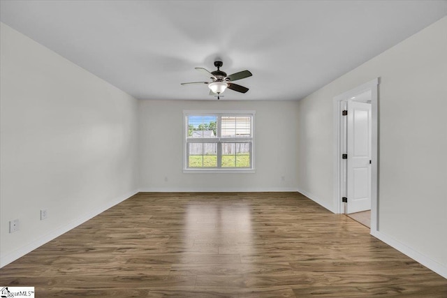 624 Renita Dr, Boiling Springs, SC 29316 - spare room featuring wood finished floors, ceiling fan, and baseboards