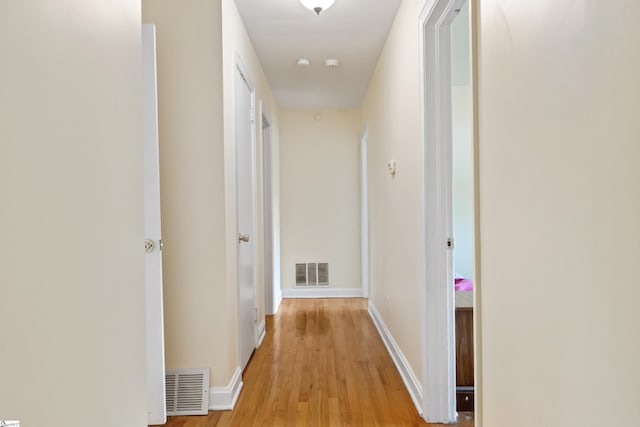 2807 Bellview Rd, Anderson, SC 29621 - corridor featuring light wood-style floors and baseboards