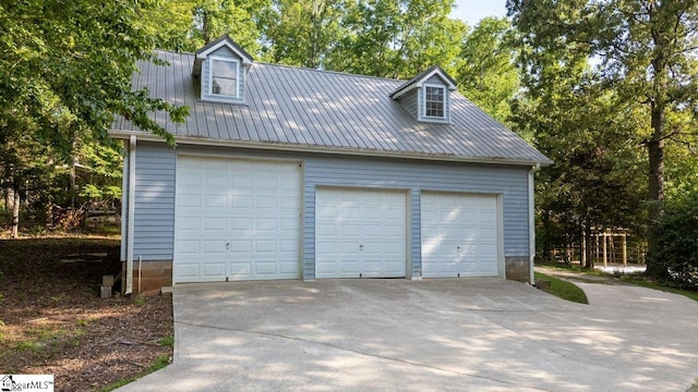 345 P Cromer Rd, Abbeville, SC 29620 - view of detached garage