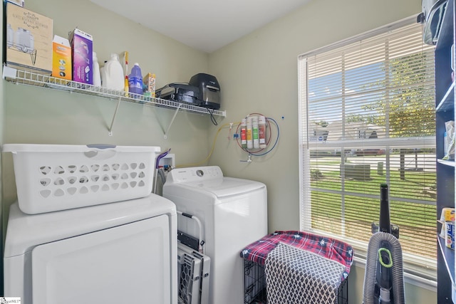 9 Hollow Tree Way, Greenville, SC 29605 - laundry area featuring separate washer and dryer
