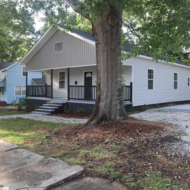205 Magnolia St, Gaffney, SC 29340 - view of front of property with a porch