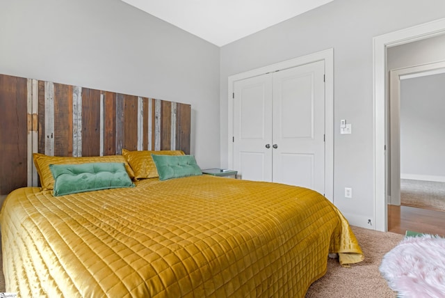 10 Croydon Way, Greenville, SC 29609 - bedroom with carpet flooring and a closet