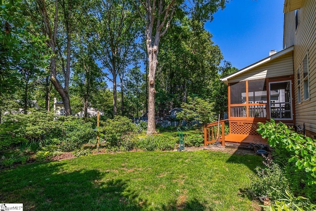 122 N Orchard Farms Ave, Simpsonville, SC 29681 - view of grassy yard featuring a sunroom