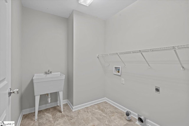 514 Habersham Ln, Easley, SC 29642 - laundry area with hookup for a washing machine, hookup for an electric dryer, and baseboards