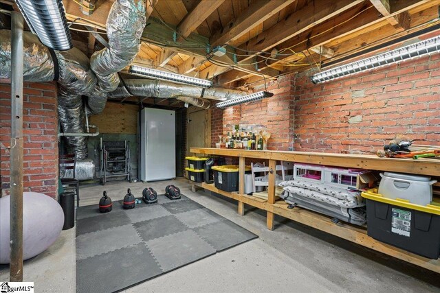 116 Twinbrook Dr, Greenville, SC 29607 - unfinished below grade area with freestanding refrigerator