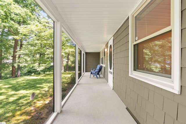 100 Maxwell Rd, Spartanburg, SC 29302 - covered porch with a lawn