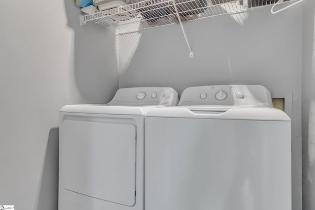 203 Rock Springs Rd, Belton, SC 29627 - laundry room with washer and dryer