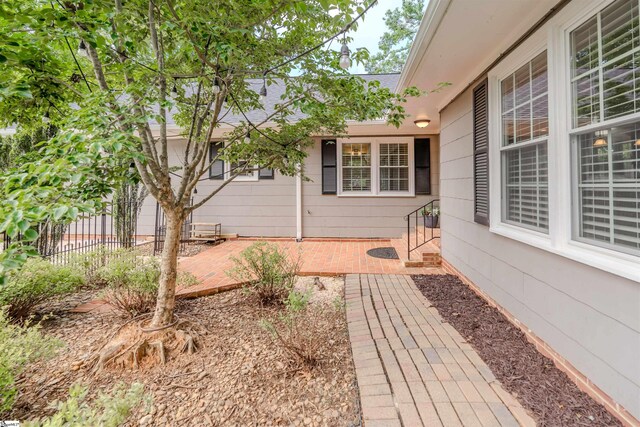 236 S Park Dr, Spartanburg, SC 29302 - wooden terrace featuring a patio