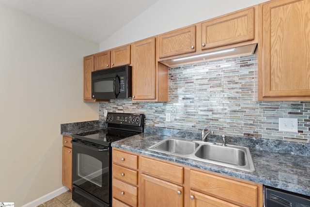410 Garden Gate Ct, Duncan, SC 29334 - kitchen with black appliances, a sink, lofted ceiling, tasteful backsplash, and baseboards
