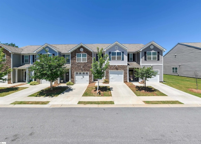 116 Southridge Ct, Easley, SC 29642 - townhome / multi-family property featuring driveway and an attached garage
